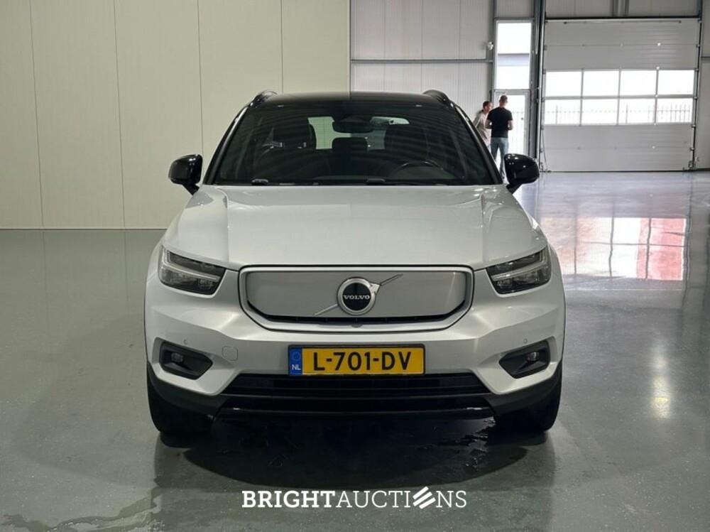 Volvo XC40 Recharge P8 R-Design Warmtepomp AWD 408pk 2021 (Origineel-NL), L-701-DV
