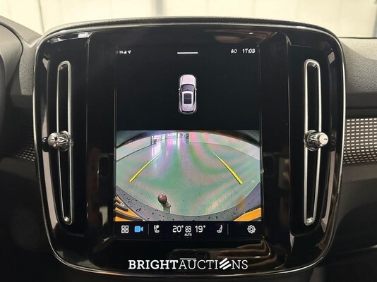 Volvo XC40 Recharge P8 R-Design Warmtepomp AWD 408pk 2021 (Origineel-NL), L-701-DV