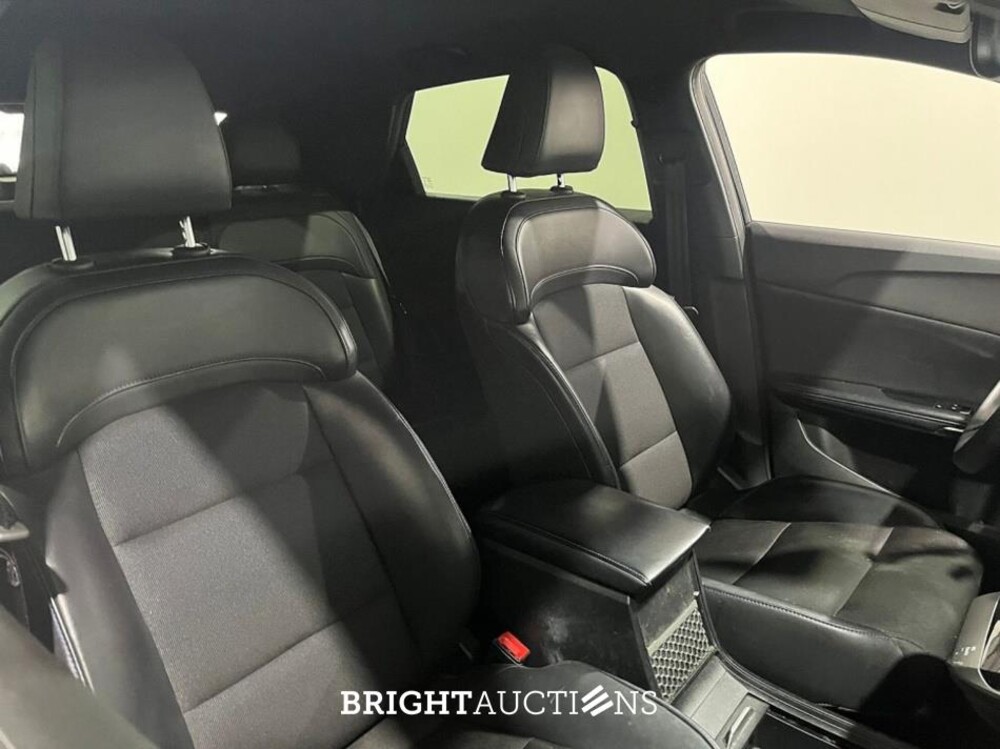 MG MG4 Luxury 64 kWh 204pk 2024 (Origineel-NL), Z-762-JD