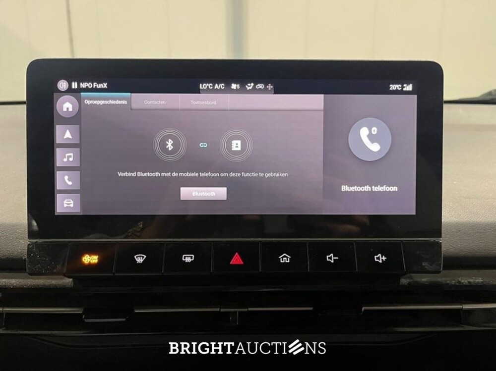 MG MG4 Luxury 64 kWh 204pk 2024 (Origineel-NL), Z-762-JD