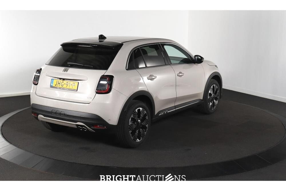 Fiat 600 Hybrid La Prima 1.2 156pk 2025 (Origineel-NL), JHG-91-P