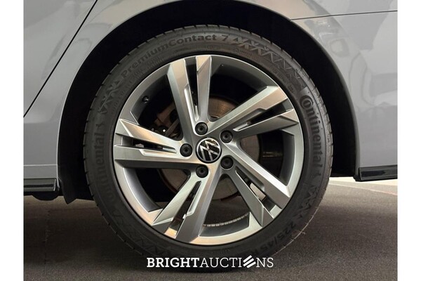 Volkswagen Golf Variant eTSI R-Line 1.5 130hp 2022 (Original-NL), P-468-BP
