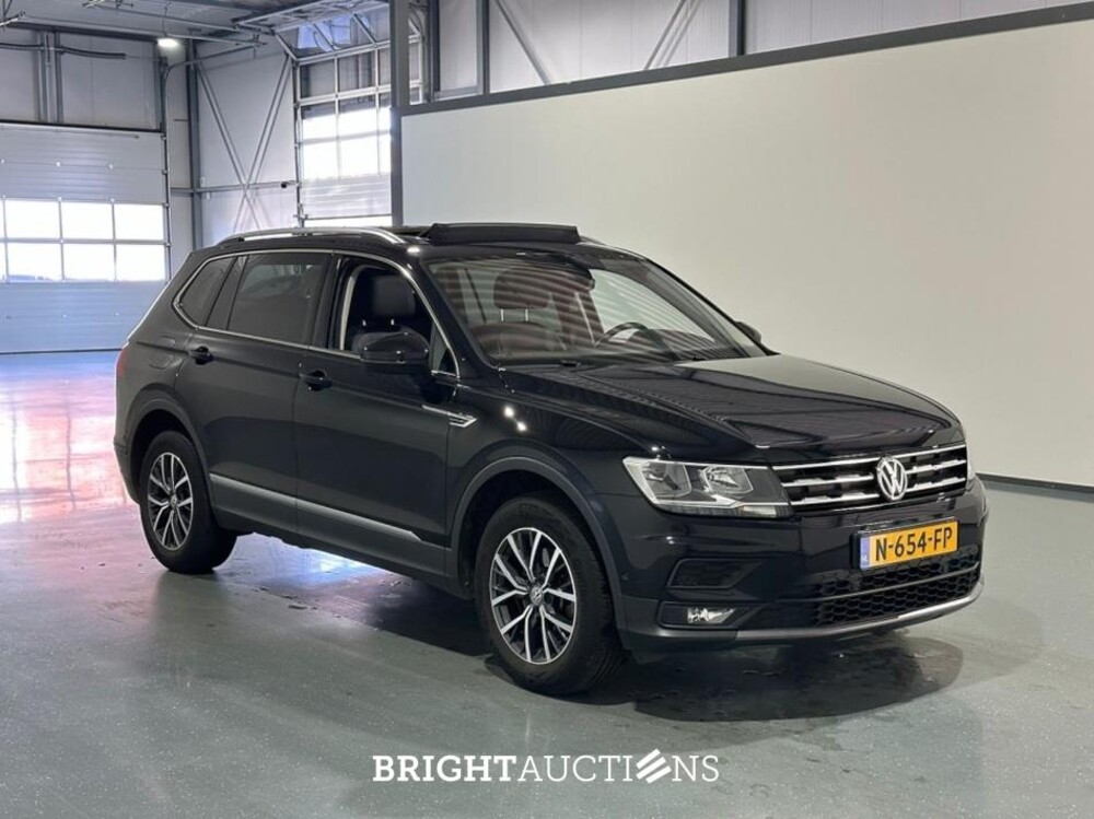 Volkswagen Tiguan Allspace Comfortline Business 7-Persoons 1.5 TSI 150pk 2021 (Origineel-NL), N-654-FP
