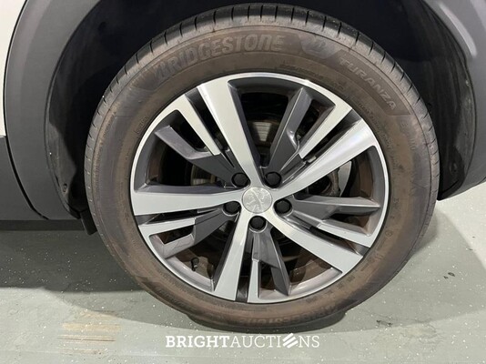 Peugeot 3008 Allure Pack Business 1.2 PureTech 131pk 2022 (Origineel-NL), P-263-PS