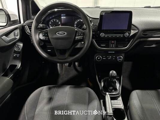 Ford Fiesta Trend 1.1 86pk 2018 (Origineel-NL), SB-143-N