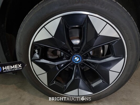 BMW iX3 High Executive 80 kWh 286pk 2021 (Origineel-NL), L-755-VH