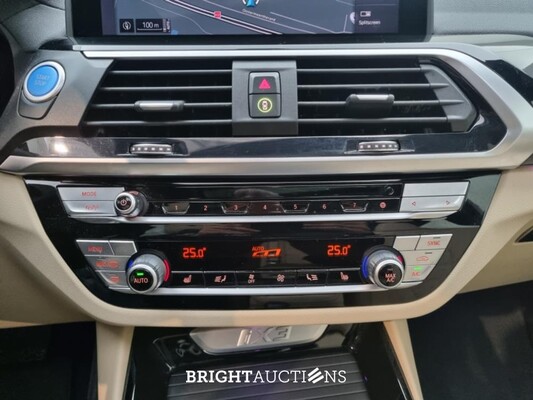 BMW iX3 High Executive 80 kWh 286pk 2021 (Origineel-NL), L-755-VH