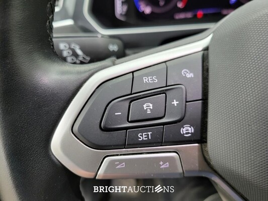Volkswagen Tiguan Life Business 1.5 TSI 150hp 2022 (Original-NL), N-324-VR