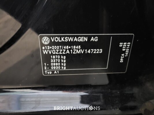 Volkswagen T-Roc Business 1.5 TSI 150pk 2021 (Origineel-NL), L-253-HG