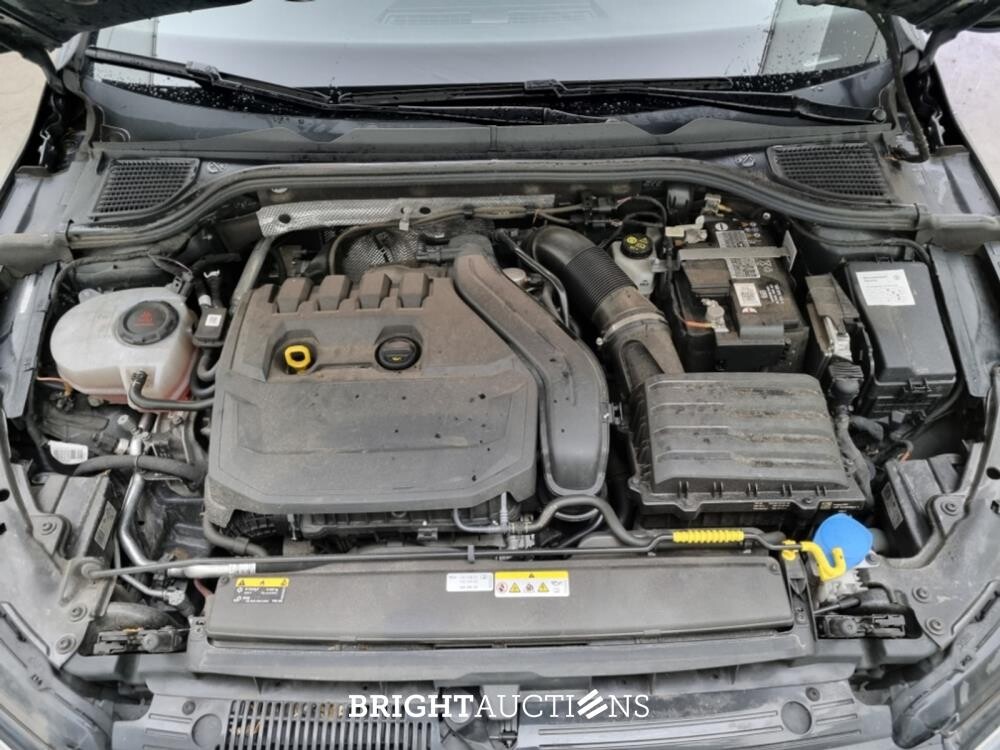 Volkswagen Golf Variant eTSI R-Line Business 1.5 150PS 2022, P-415-JJ