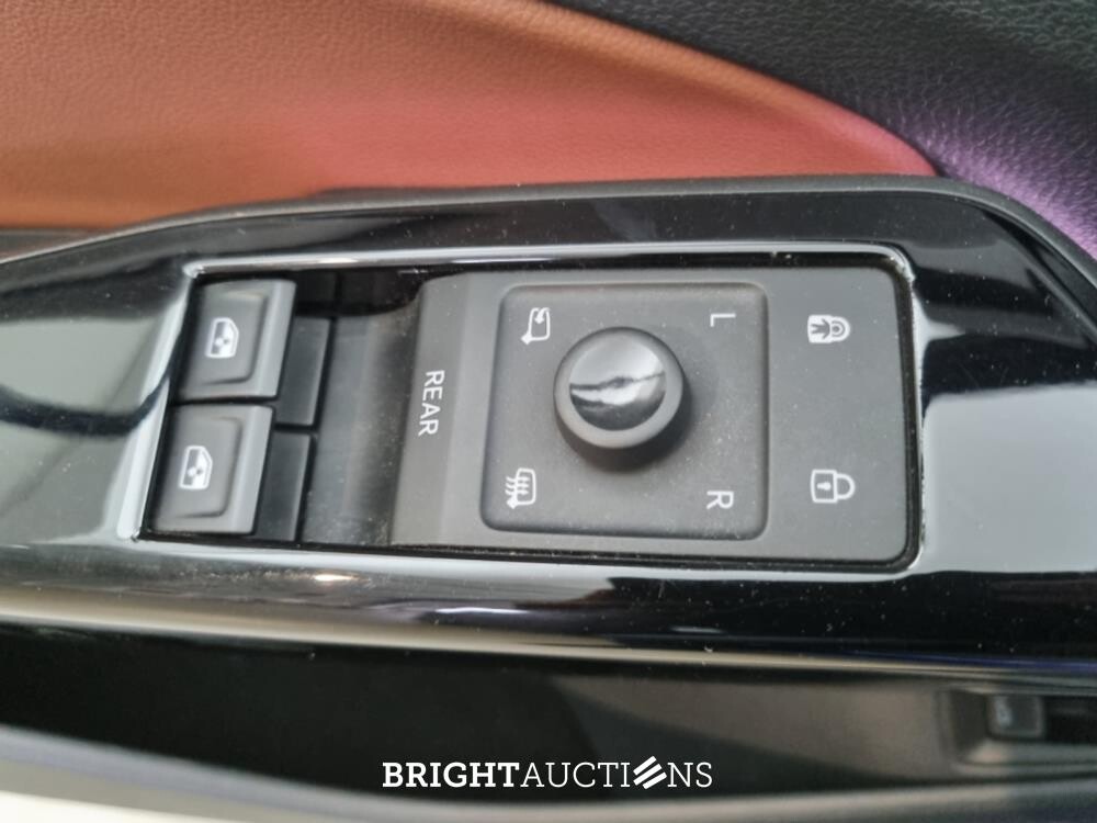 Volkswagen ID.4 First Max 77 kWh 204hp 2021, P-676-FS