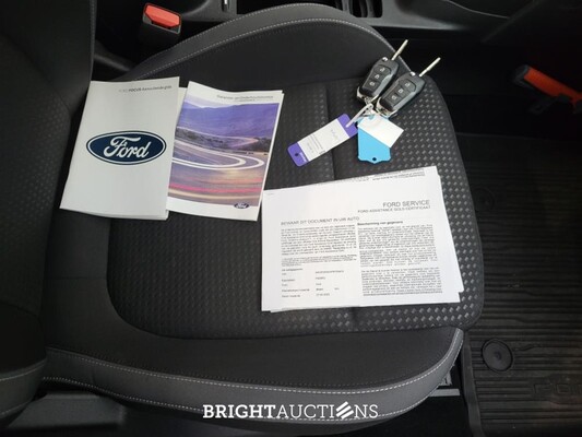 Ford Focus Wagon Hybrid Connected 1.0 EcoBoost 125pk 2022 (Origineel-NL), P-393-RG