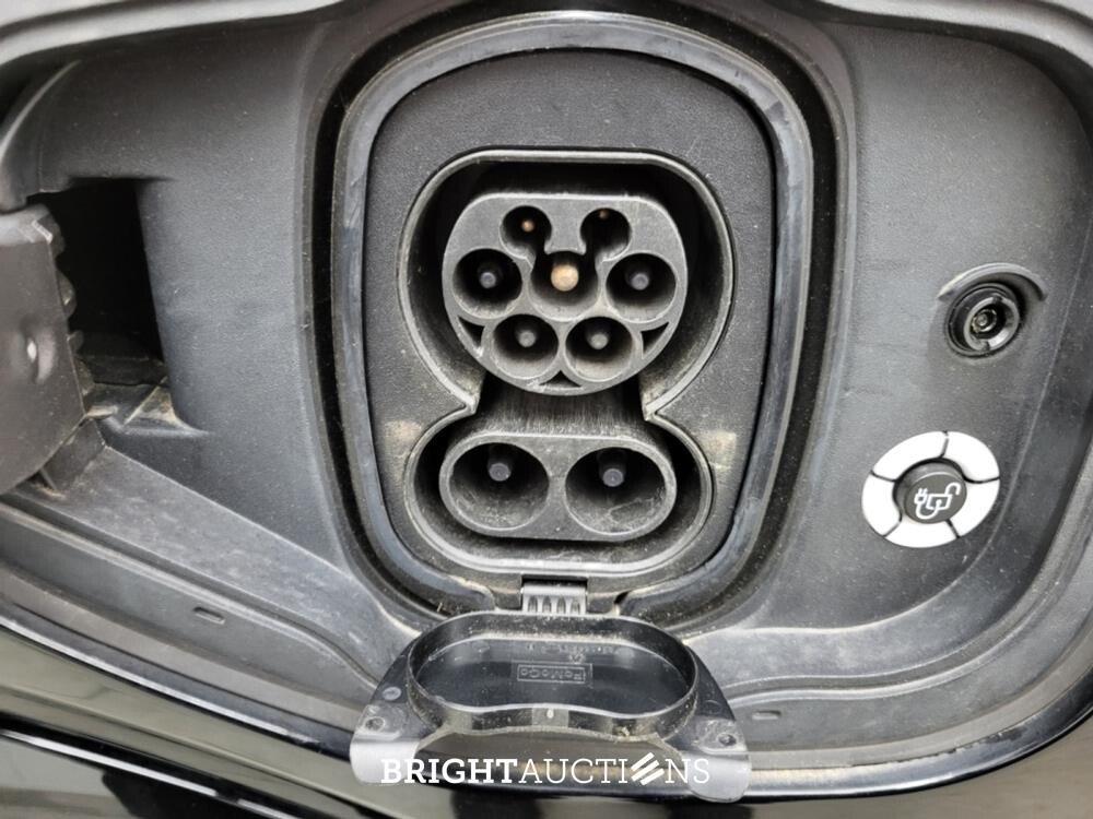 Ford Mustang Mach-E Extended AWD 98 kWh 351pk 2021 (Origineel-NL), N-345-TJ