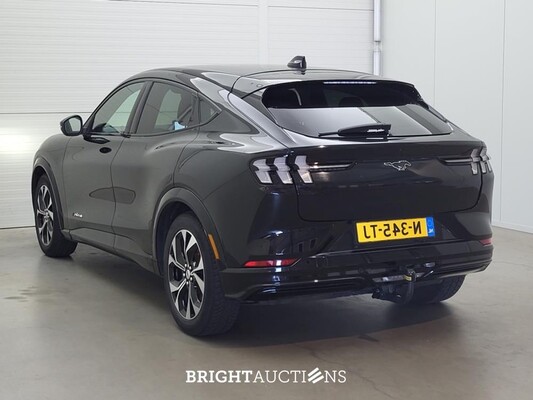 Ford Mustang Mach-E Extended AWD 98 kWh 351pk 2021 (Origineel-NL), N-345-TJ