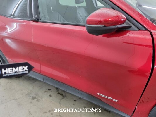 Ford Mustang Mach-E RWD 75 kWh 258hp 2021 (Original-NL), L-770-HT