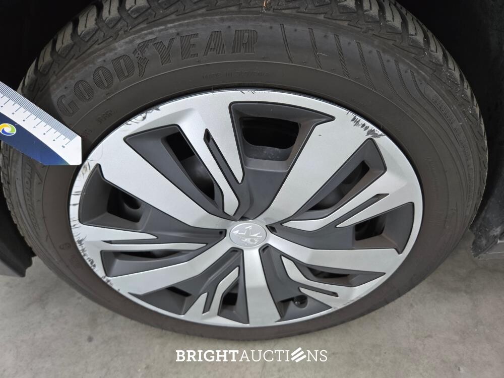 Peugeot 208 Blue Lease Active 1.2 PureTech 101pk 2020 (Origineel-NL), H-149-SX