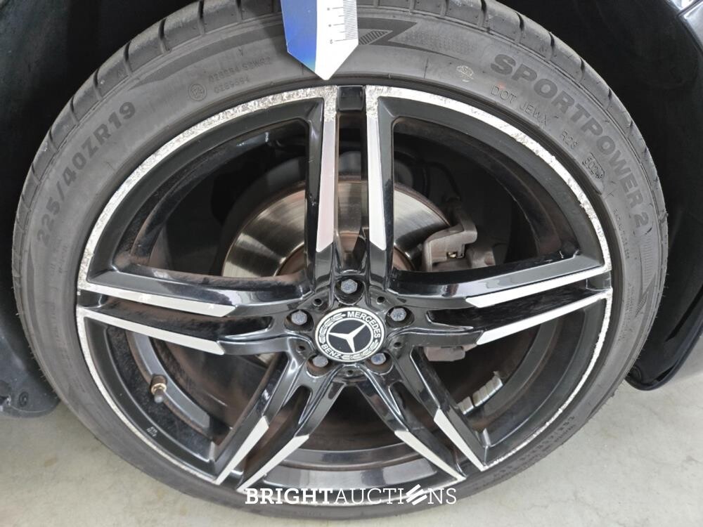 Mercedes-Benz A180 Premium 136pk 2019 A-klasse, H-834-RV