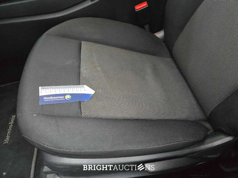 Mercedes-Benz A180 Premium 136pk 2019 A-klasse, H-834-RV