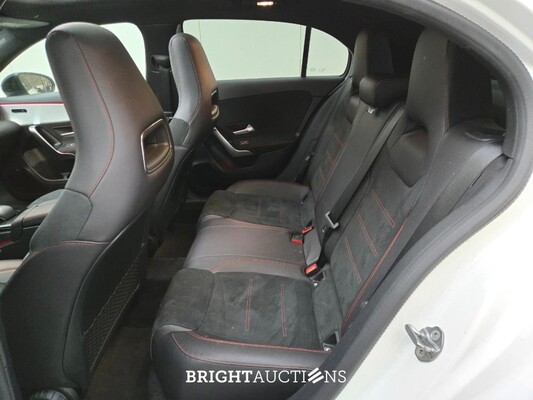 Mercedes-Benz A250 Premium Plus 224hp 2018 A-Class, K-618-RF