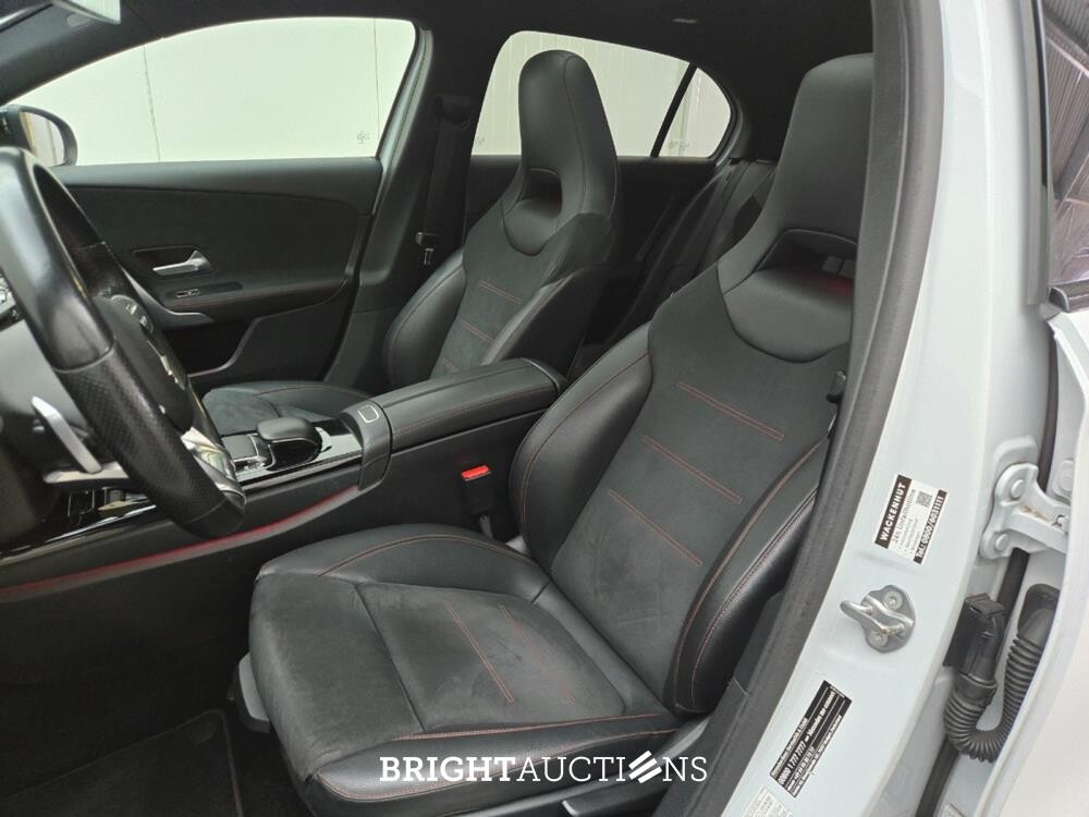 Mercedes-Benz A200 Premium Plus 163pk 2019 A-klasse, R-076-GG