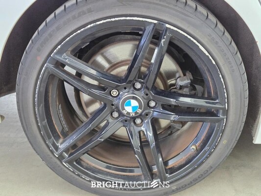 BMW 340i xDrive 3-serie M Sport Edition 326pk 2016 3-Serie, KJ-637-X