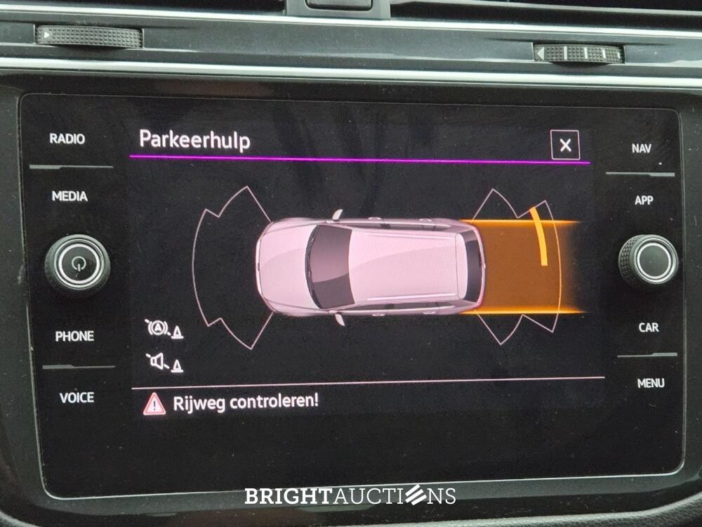 Volkswagen Tiguan Highline 2.0 TDI 150pk 2020, X-013-XH
