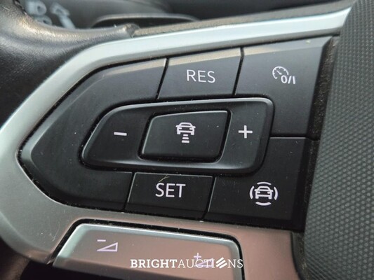 Volkswagen Tiguan Highline 2.0 TDI 150pk 2020, X-013-XH