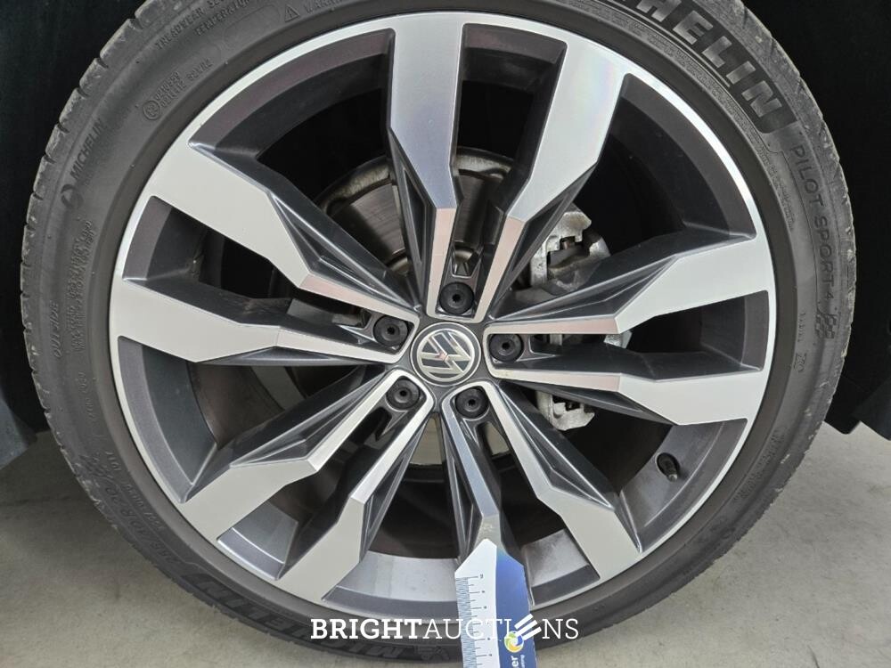 Volkswagen Tiguan Allspace Highline Business R 7p 1.5 TSI 150pk 2020 (Origineel-NL), H-537-PP