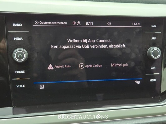 Volkswagen Polo Highline Business R 1.0 TSI 110pk 2021, T-090-FZ