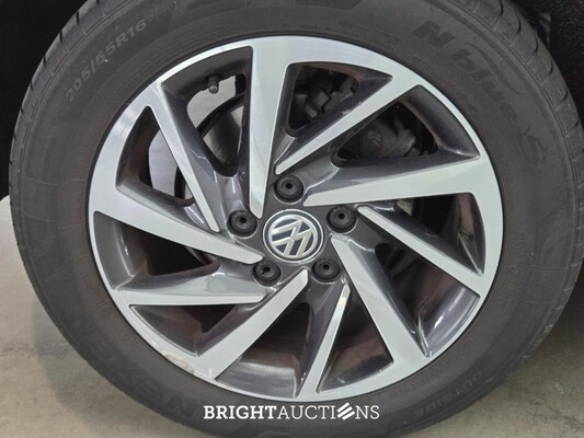 Volkswagen Golf Comfortline Business 1.0 TSI 110pk 2018, R-198-BK