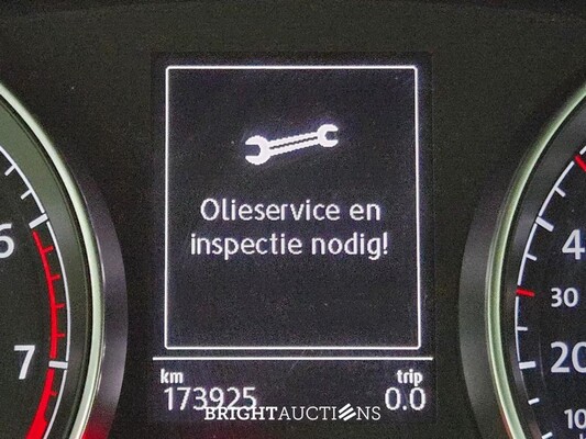 Volkswagen Golf Comfortline Business 1.0 TSI 110pk 2018, R-198-BK
