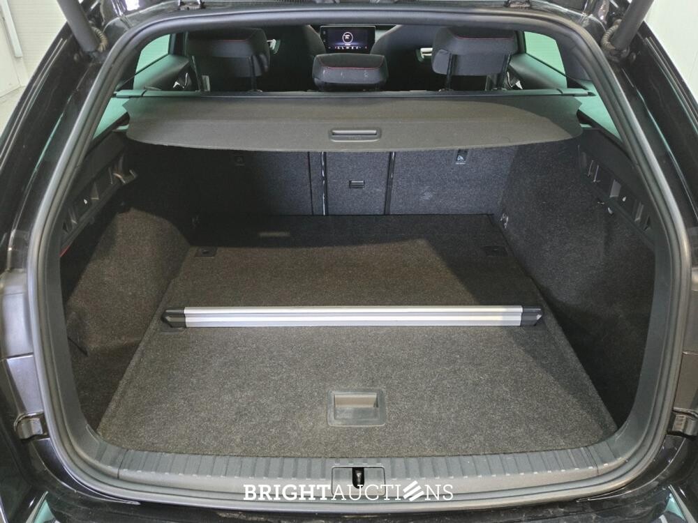 Škoda Octavia Combi iV RS 2.0 TSI 245pk 2021, R-156-SR