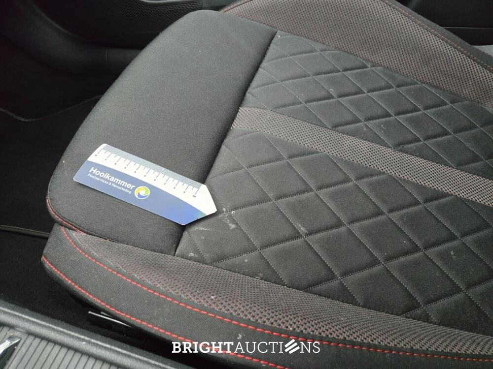 Škoda Octavia Combi iV RS 2.0 TSI 245pk 2021, R-156-SR
