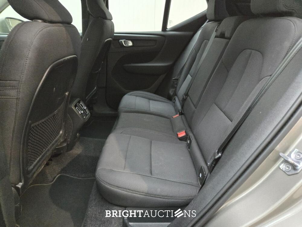 Volvo XC40 T2 Business Pro 1.5 129hp 2021 (Original-NL), K-466-VG