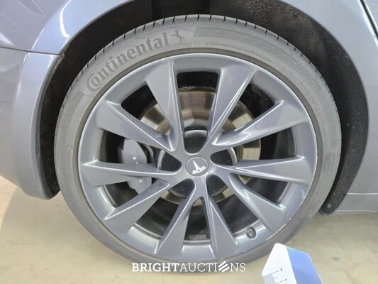 Tesla Model S 75D Base 333pk 2018 (Origineel-NL), XF-904-Z