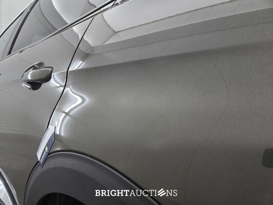 Peugeot 3008 Blue Lease Premium 1.2 PureTech 131hp 2020 (Original-NL), J-833-GT