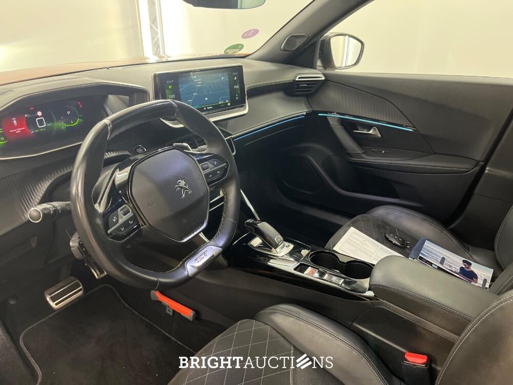 Peugeot 2008 GT Pack 1.2 PureTech 131pk 2021 (Origineel-NL), K-159-ZK