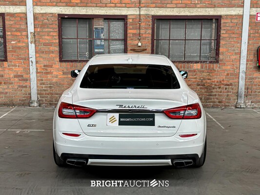 Maserati Quattroporte GTS 3.8 V8 531hp 2013 (CARBON) (29.000 KM)