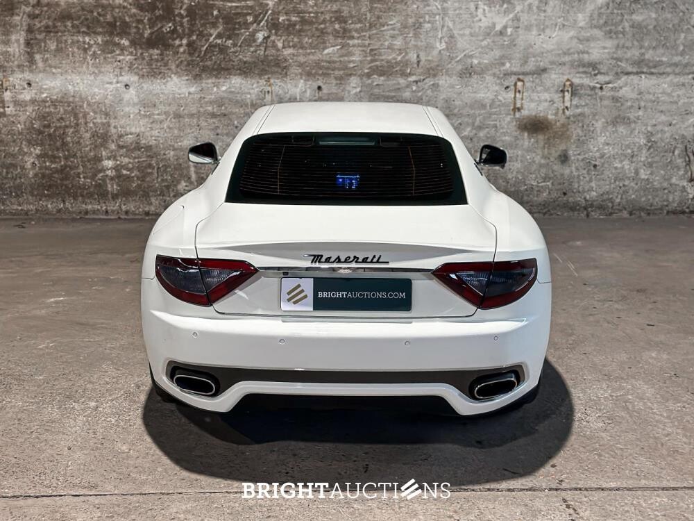 Maserati Granturismo S 4.7 V8 440pk MC Shift 440pk 2009