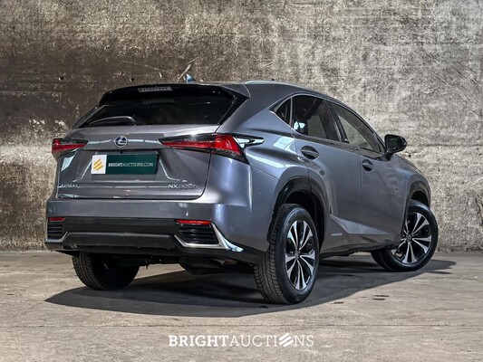 Lexus NX 300h Executive Line 2.5 AWD 184pk 2021 Plug-In Hybrid, KGK-71-F