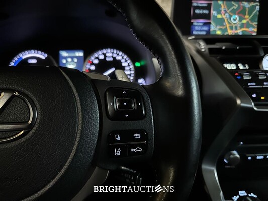 Lexus NX 300h Executive Line 2.5 AWD 184pk 2021 Plug-In Hybrid, KGK-71-F