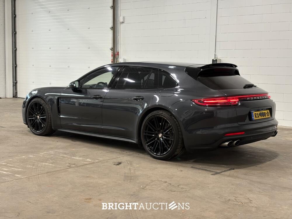 Porsche Panamera Sport Turismo 4 E-Hybrid 2.9 330pk 2018 (Origineel-NL), RX-988-D