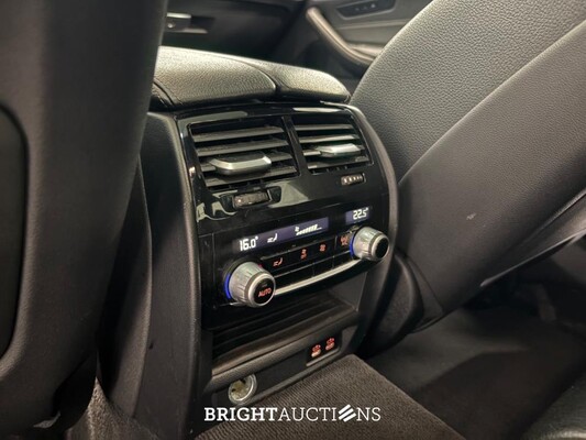 BMW 540d xDrive 5-serie High Executive 340pk 2020 5-Serie, L-918-LG