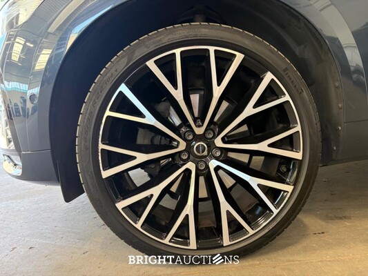 Volvo XC60 B5 Inscription 2.0 250pk 2021, P-247-ZP