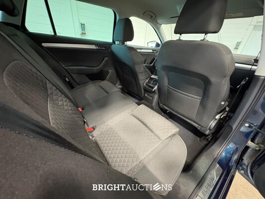 Škoda Superb Combi ACT Business Edition 1.5 TSI 150pk 2022 (Origineel-NL), P-400-DF