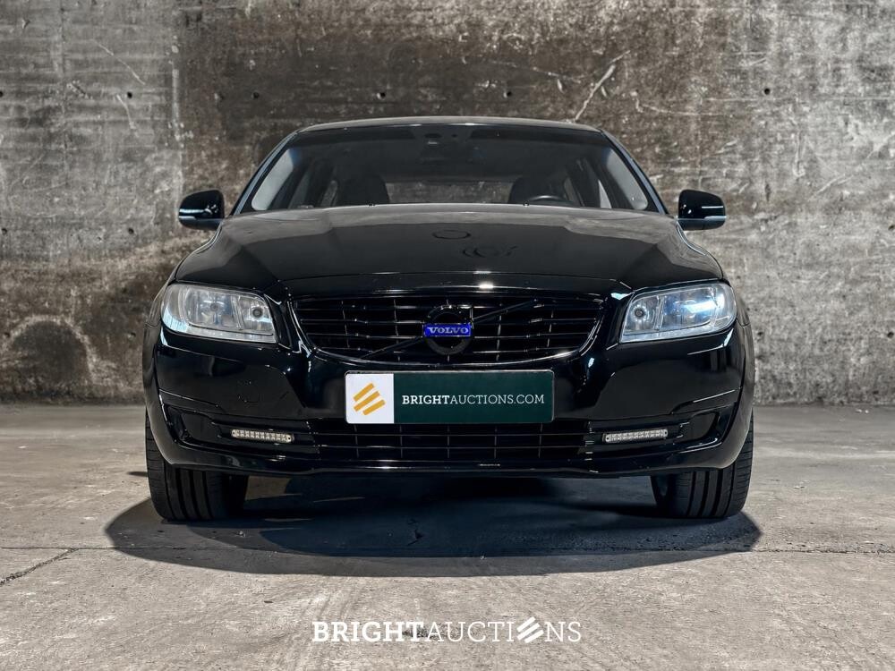 Volvo V70 2.0 T5 Summum 241pk 2017, Z-082-HJ
