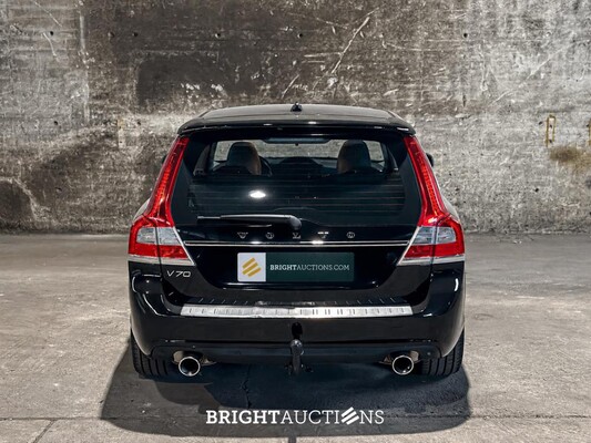 Volvo V70 2.0 T5 Summum 241pk 2017, Z-082-HJ