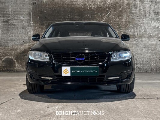 Volvo V70 2.0 T5 Summum 241pk 2017, Z-082-HJ