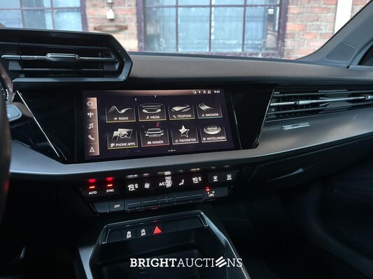 Audi A3 Sportback 35 TFSI Business edition 150hp 2020 (Original-NL+1st owner), J-594-JG