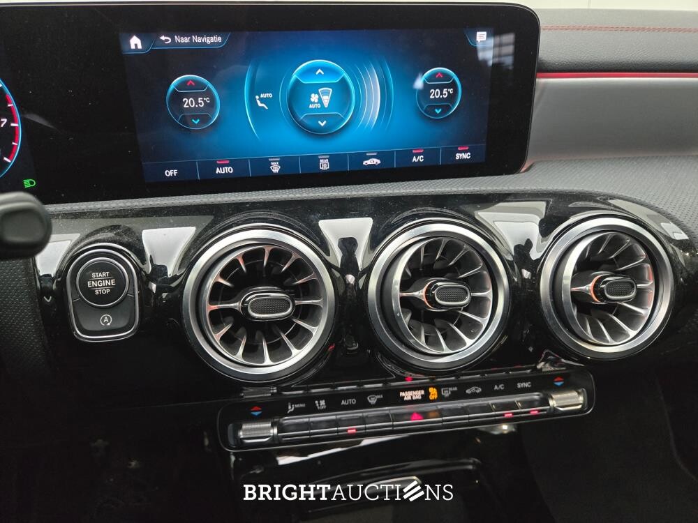 Mercedes-Benz CLA180 Shooting Brake Business Solution AMG 136pk 2021 (Origineel-NL) CLA-Klasse, N-228-NB